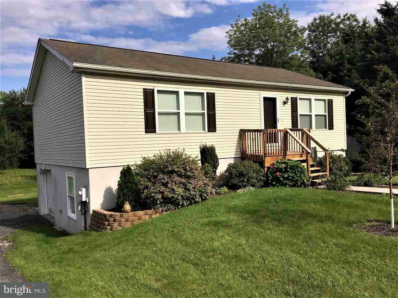 Property Photo:  165 Iroquois Trail  PA 17370 