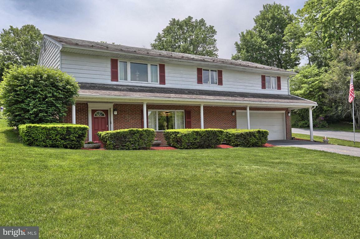 Property Photo:  2210 Berkshire Road  PA 17603 