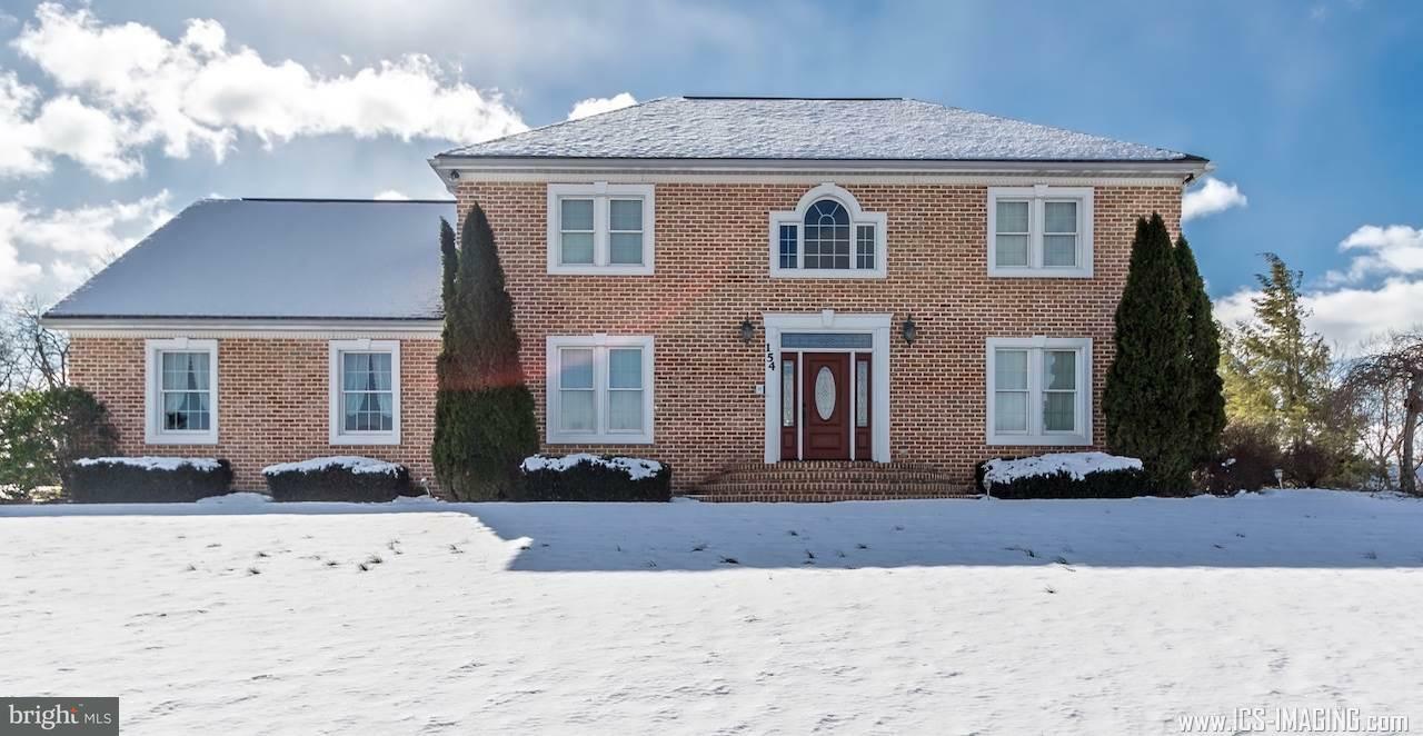 Property Photo:  154 Sycamore Drive  PA 17059 