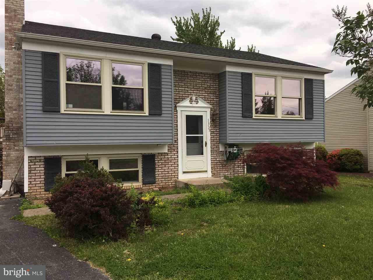 Property Photo: 1335 Wandering Way PA 17110