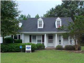 Property Photo:  102 Saint Benets Place  SC 29485 