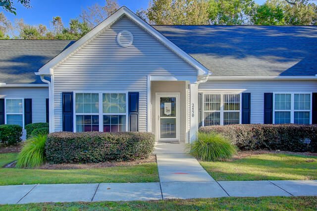 Property Photo:  2450 Deer Ridge Lane 2  SC 29406 