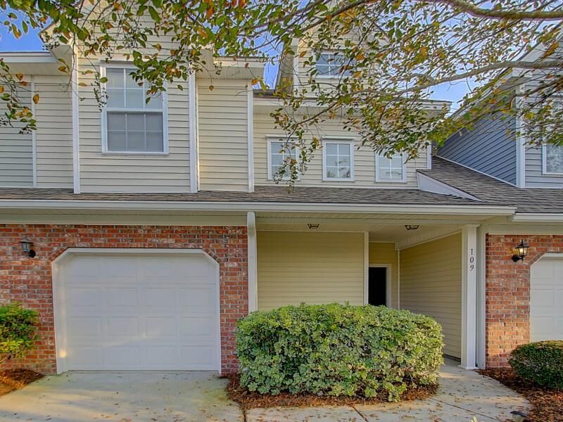 Property Photo: 109 Larissa Drive SC 29414