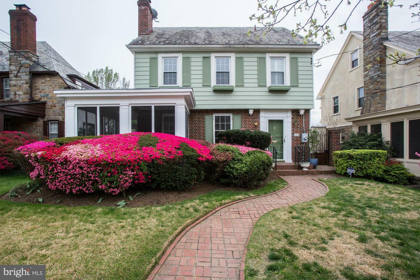 Property Photo:  1316 Juniper Street NW  DC 20012 