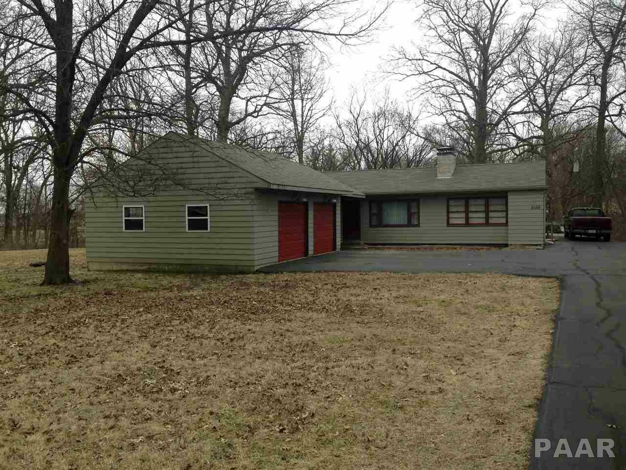Property Photo: 2130 Fondulac IL 61611