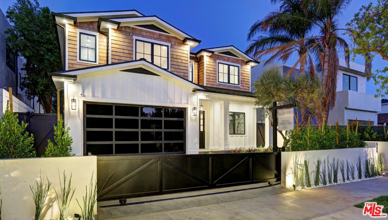 Property Photo: 838 N Sierra Bonita Ave CA 90046