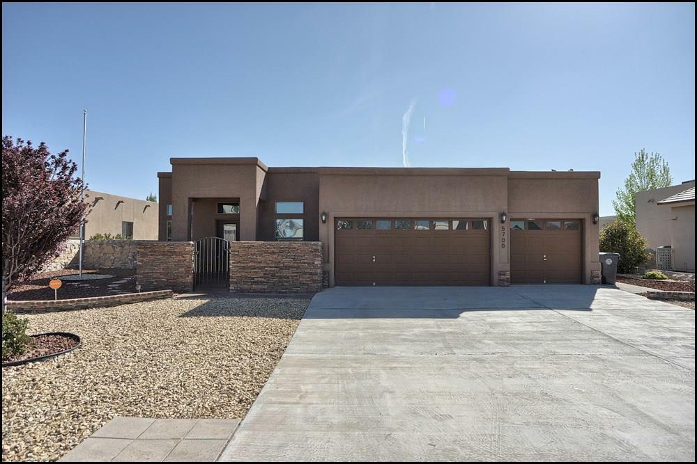 5700 Valley Oak Drive  El Paso TX 79932 photo