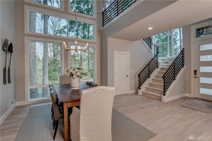 Property Photo: 12355 165th Ct NE 7 WA 98052