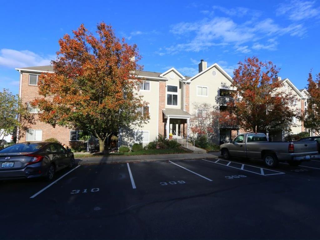 Property Photo:  420 Lakeview Drive  KY 41071 