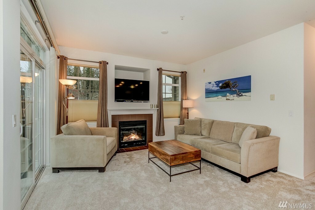 Property Photo:  1855 Trossachs Blvd SE 503  WA 98075 