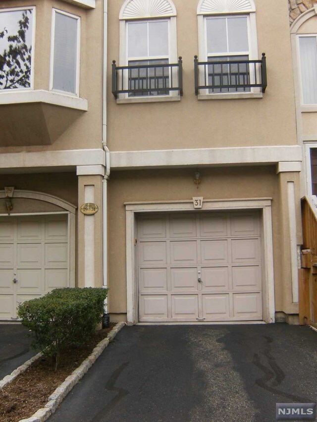 Property Photo:  31 Carrington Place  NJ 07013 