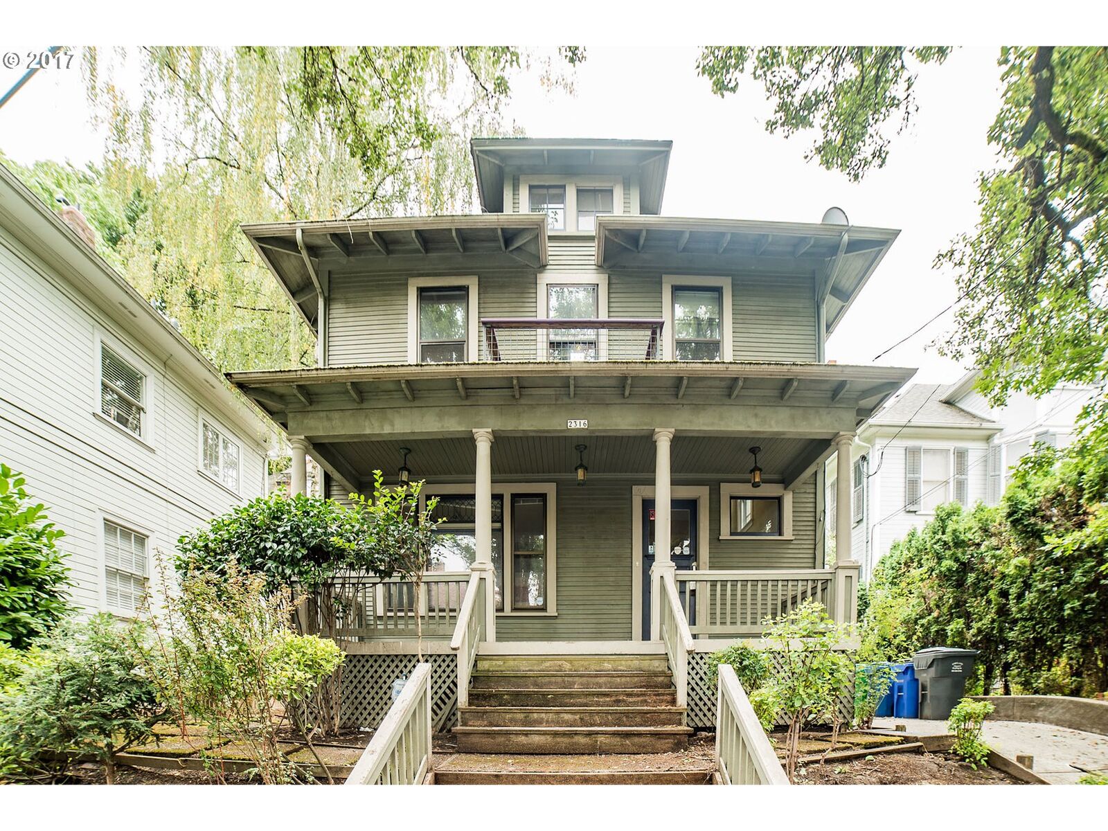 Property Photo: 2316 NW Quimby St OR 97210
