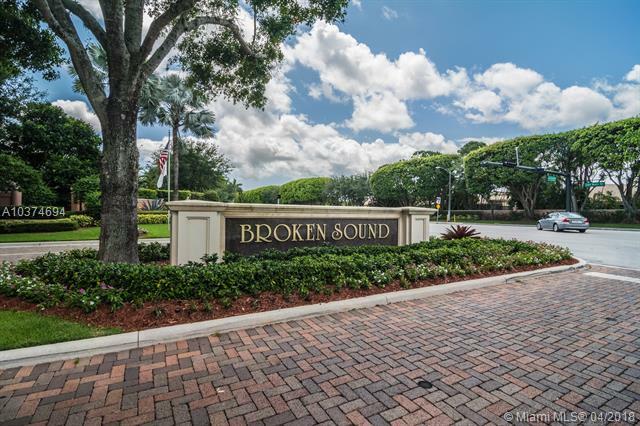 Property Photo: 6626 NW 25th Ave FL 33496