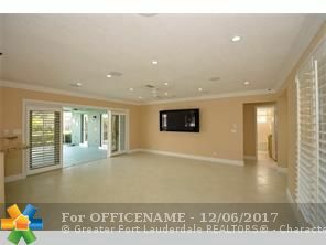 Property Photo:  2030 NE 59th Ct  FL 33308 