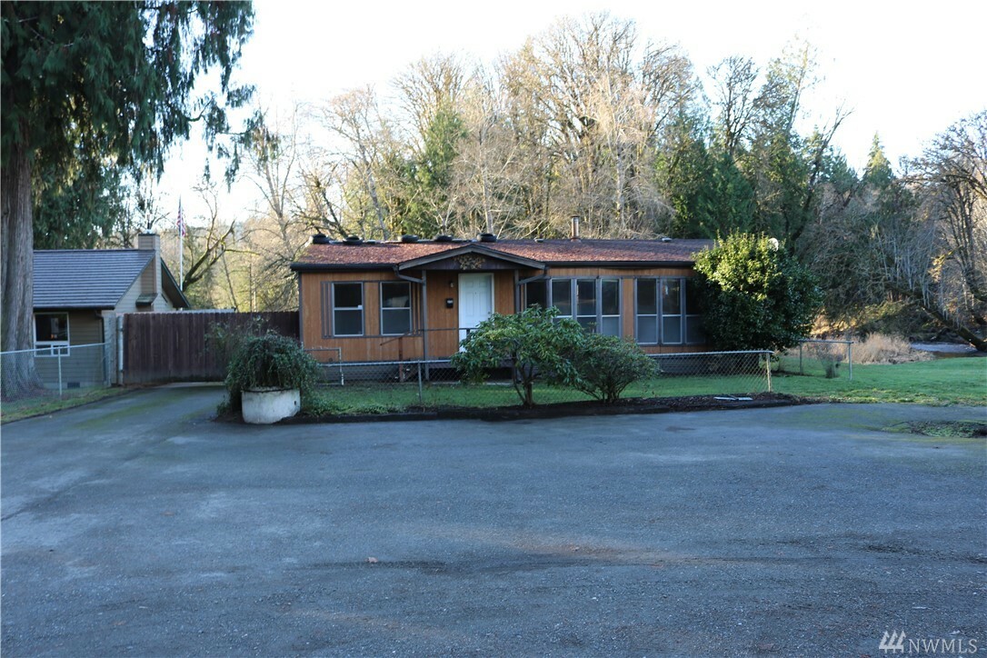 Property Photo: 1041 NE Old Belfair Hwy WA 98528