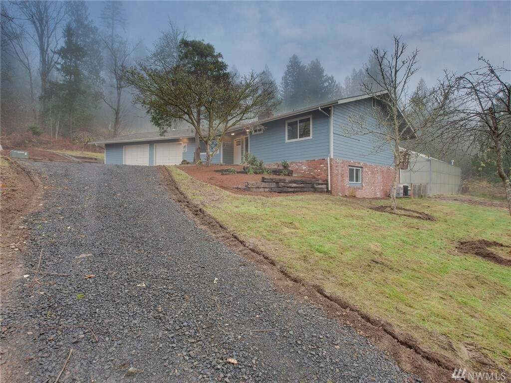 Property Photo:  167 Pogue Lane  WA 98611 