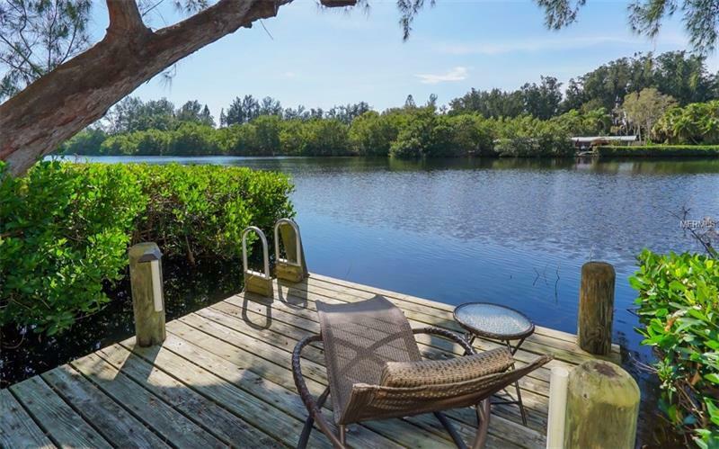 Property Photo:  7676 Midnight Pass Road  FL 34242 