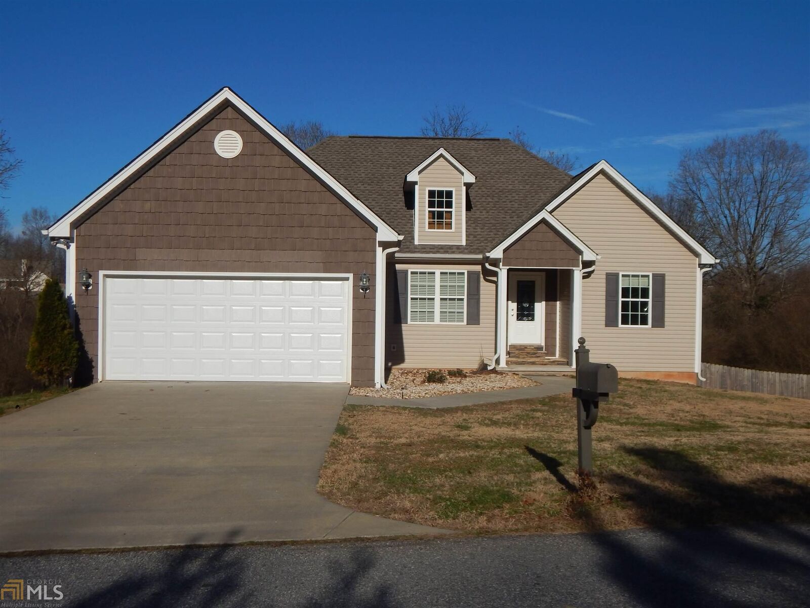 Property Photo:  206 Quail View  GA 30528 