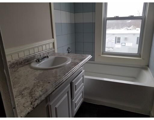 Property Photo: 216 Daniels 2 MA 01420