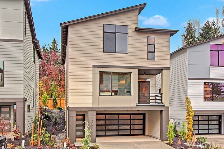 Property Photo: 17811 19th Ave W 34 WA 98037