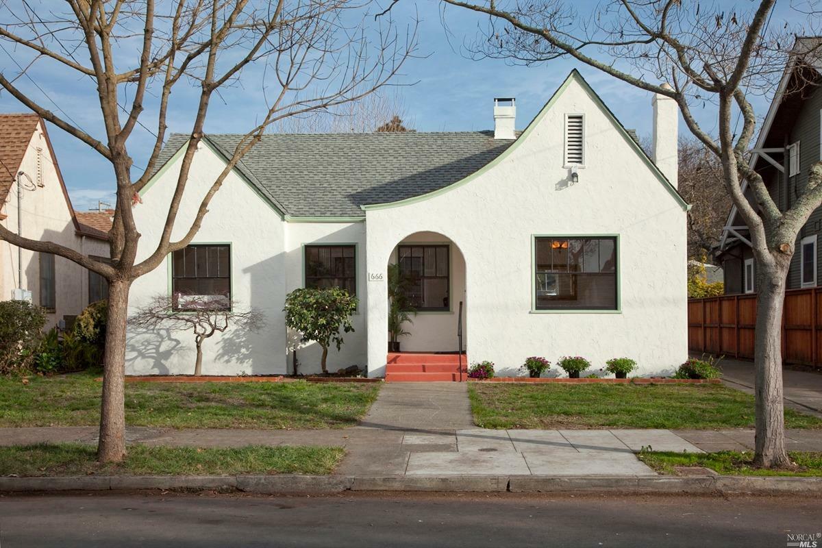 Property Photo: 666 King Street CA 95404