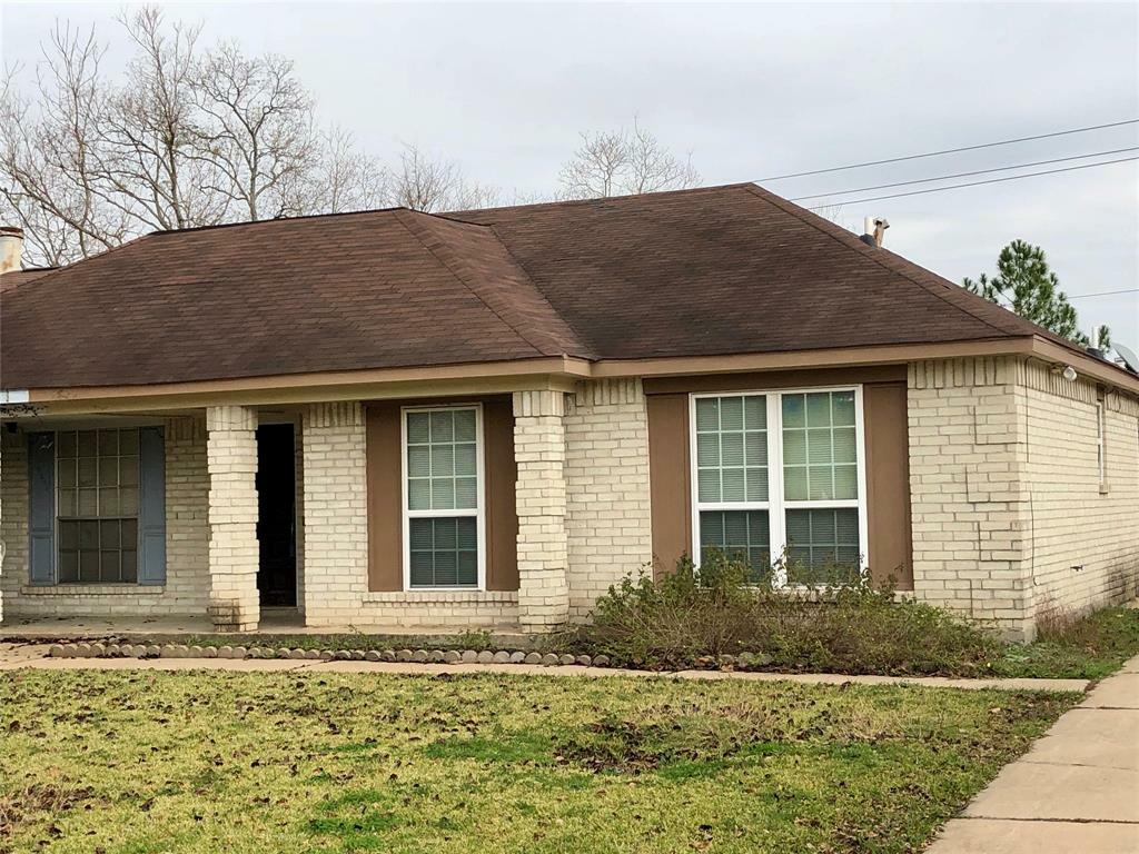 Property Photo: 9607 Keegans Wood Drive TX 77083