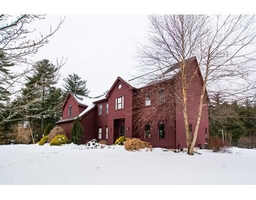 Property Photo: 7 Goss Pond Rd MA 01568