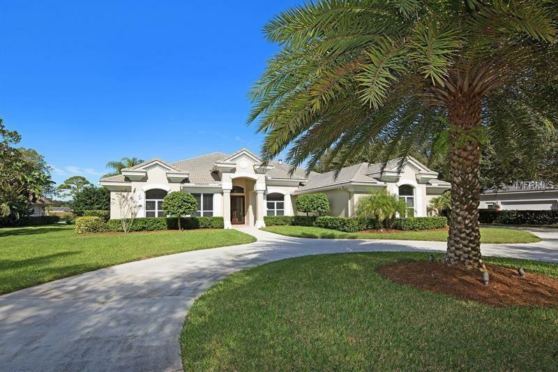 Property Photo:  437 E Macewen Drive  FL 34229 