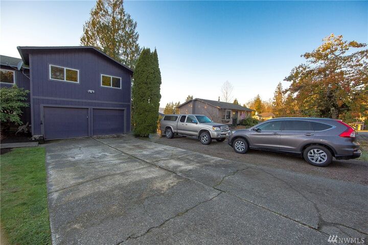 Property Photo:  14817 Kennedy Place NE  WA 98019 