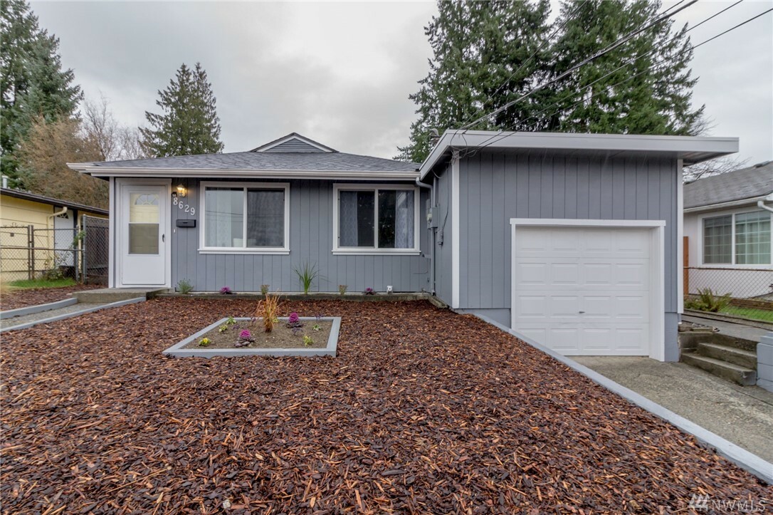 Property Photo:  8629 S G St  WA 98444 