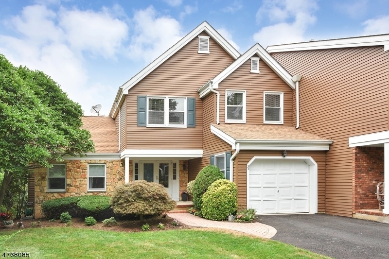 Property Photo:  32 Pilgrim Ct  NJ 07960 