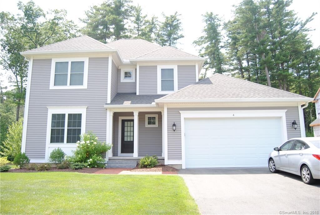 Property Photo:  4 Carson Way 4  CT 06070 