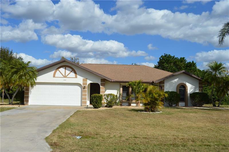 Property Photo:  442 Londrina Drive  FL 33983 