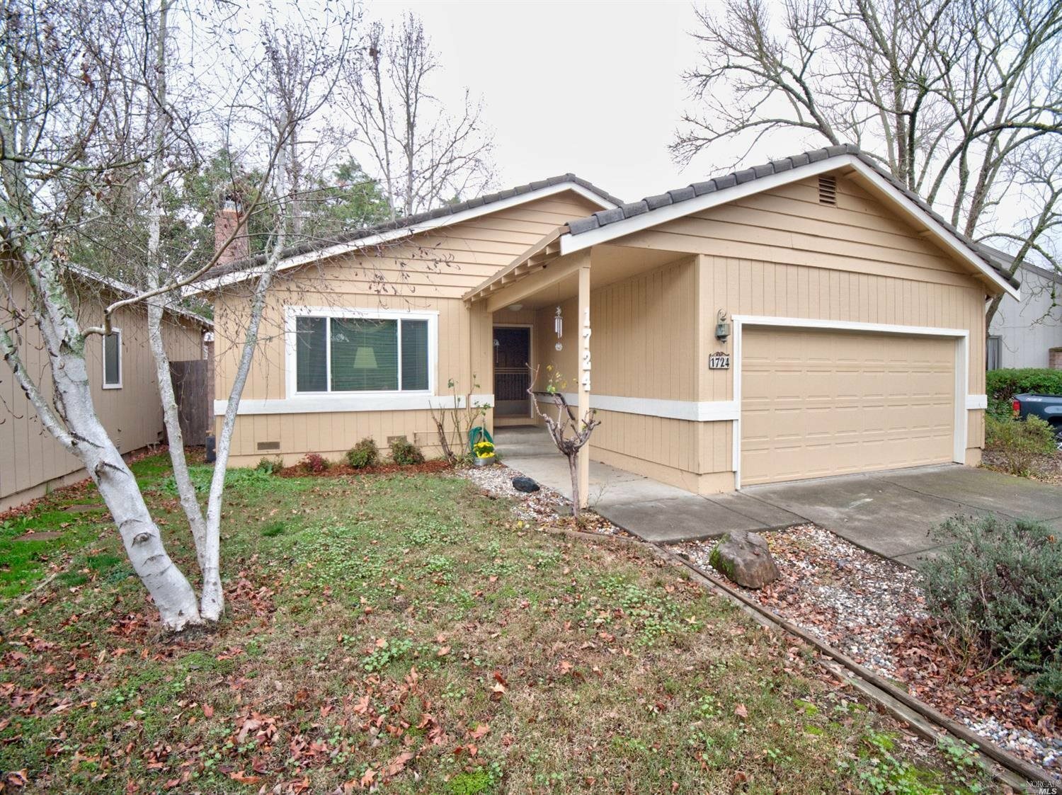 Property Photo:  1724 Arroyo Sierra Circle  CA 95405 