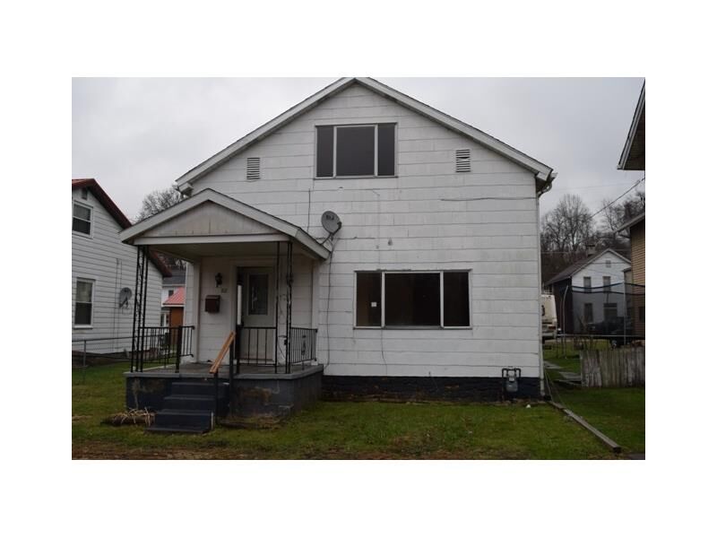 Property Photo: 52 Railroad St PA 15431