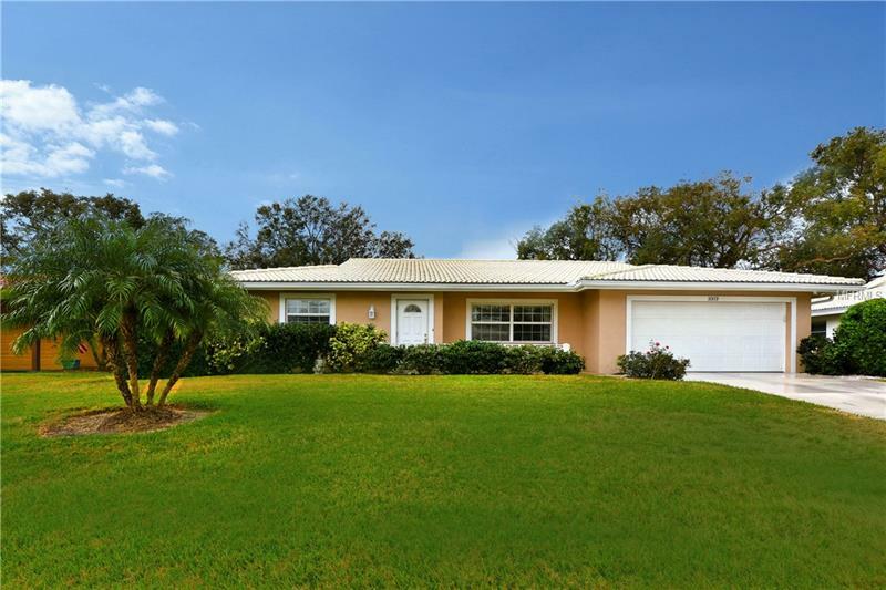 Property Photo:  3312 Spring Mill Circle  FL 34239 