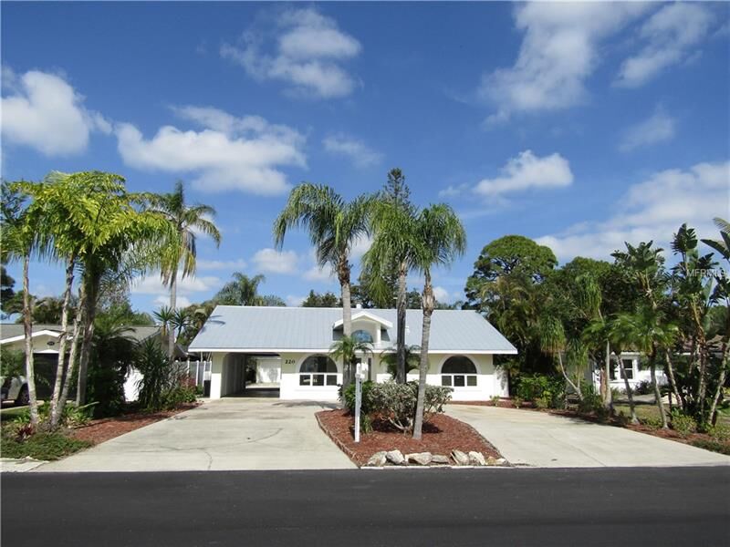 Property Photo:  220 Coral Street  FL 34285 