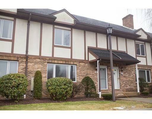 Property Photo: 8 Castle Hill Rd B MA 01001