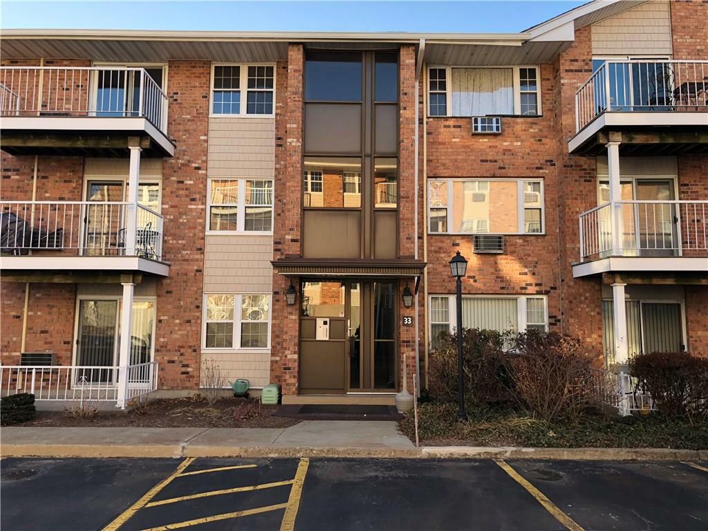 Property Photo: 33 Bullocks Point Av, Unit#1C RI 02915