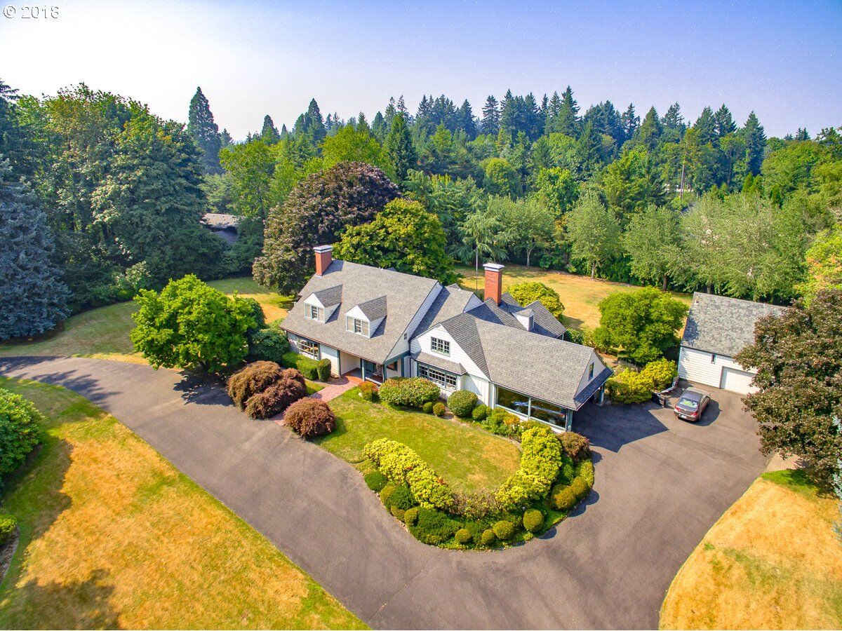 Property Photo: 11650 SW Military Rd OR 97219