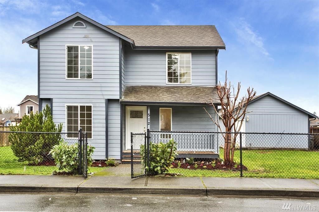Property Photo:  512 Jordan Rd  WA 98252 