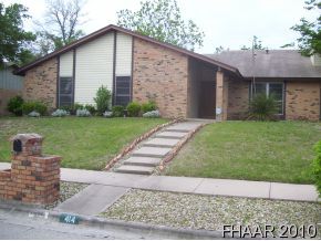 Property Photo:  414 W Voelter Avenue  TX 76541 