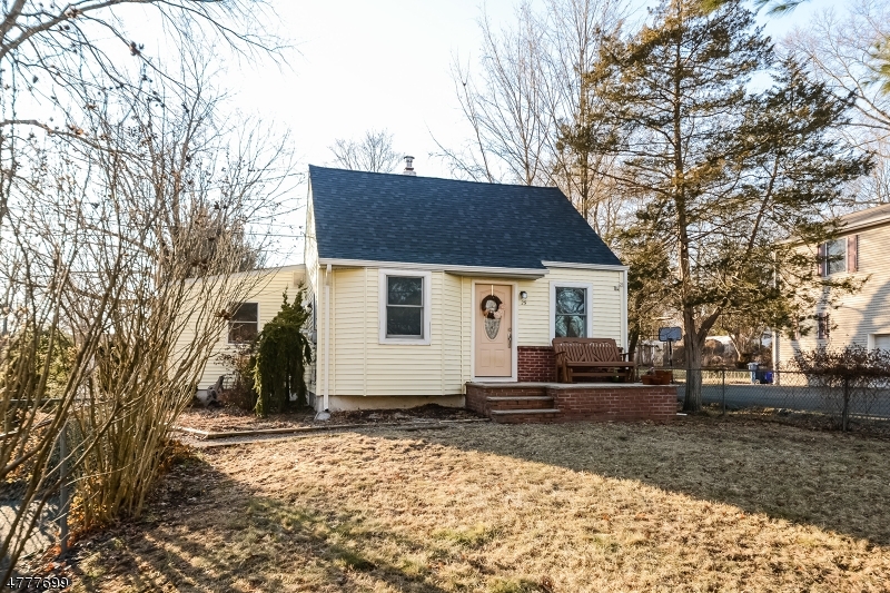 Property Photo:  29 Milltown Road  NJ 08807 