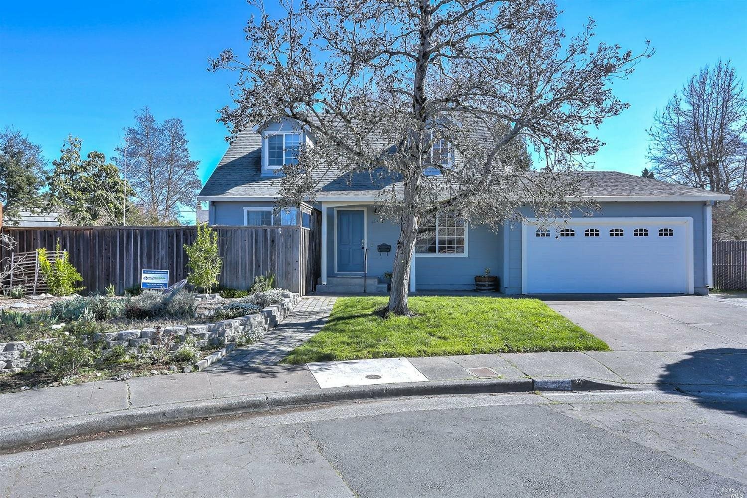 Property Photo:  1520 Sunview Court  CA 95401 