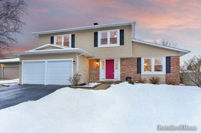 2453 Crescent Lane  Aurora IL 60504 photo