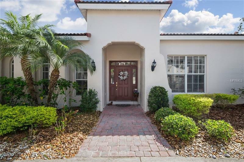 Property Photo:  10305 Saville Rowe Lane  FL 33626 