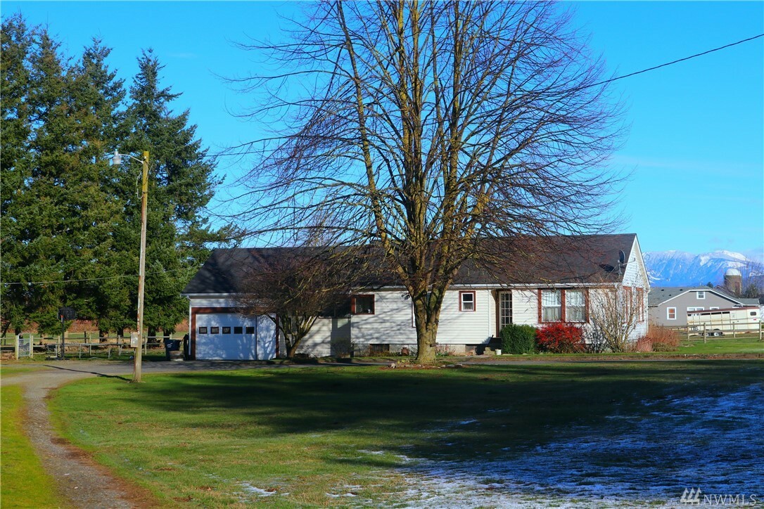 Property Photo:  1766 Hampton Rd  WA 98247 