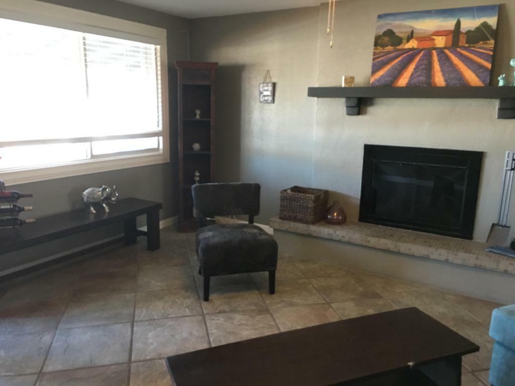 Property Photo: 14050 N 37th Place AZ 85032