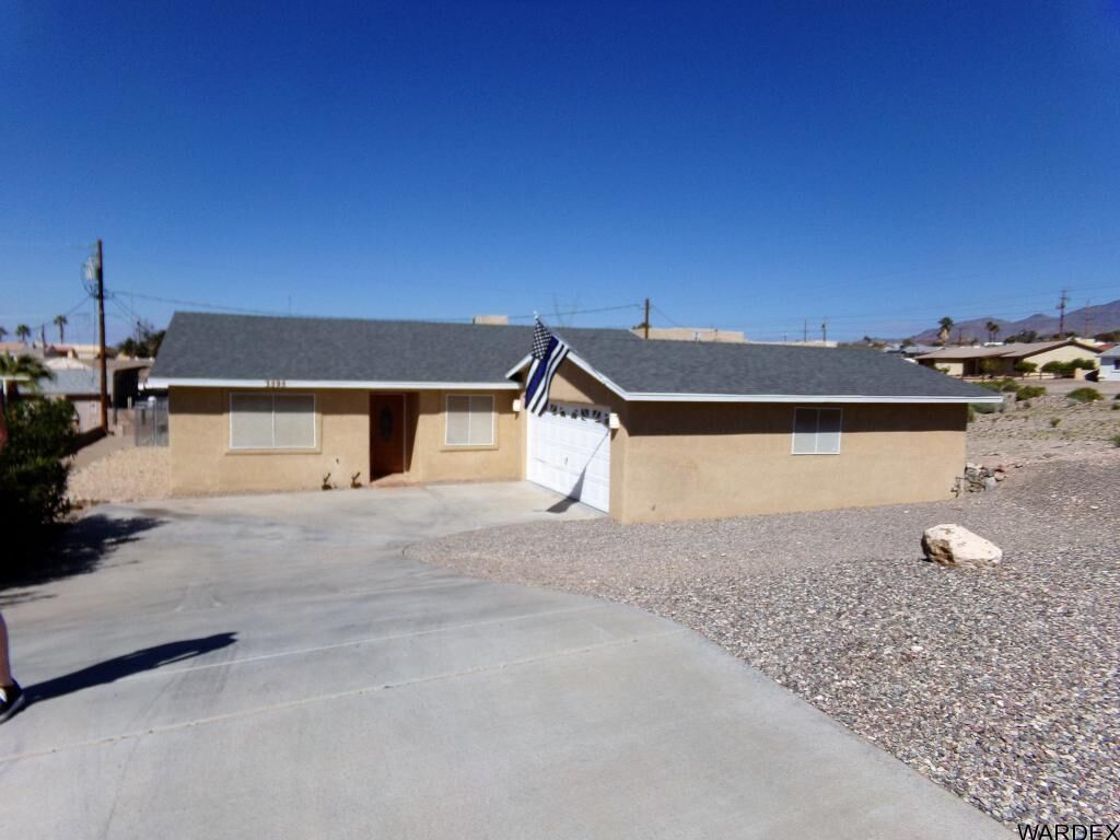 Property Photo:  3595 Offshore Dr  AZ 86406 