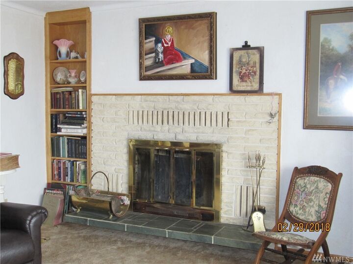 Property Photo:  13220 Road Q NW  WA 98848 